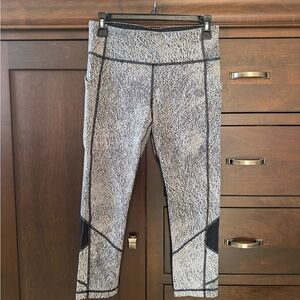lululemon athletica Black and White Leggings (cropped length)